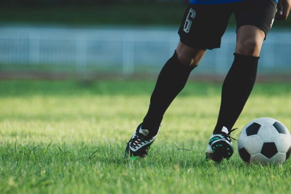 Rules and Things You Should Know for Football (Beginner’s Guide)