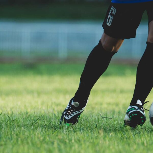 Rules and Things You Should Know for Football (Beginner’s Guide)