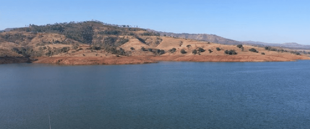Panshet Dam lake view in rainy weather – peaceful monsoon spot near Pune