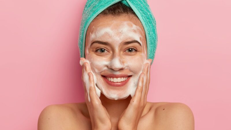 Minimalist Skincare Routine for Busy Women: Simple 5-Step Daily Routine That Works