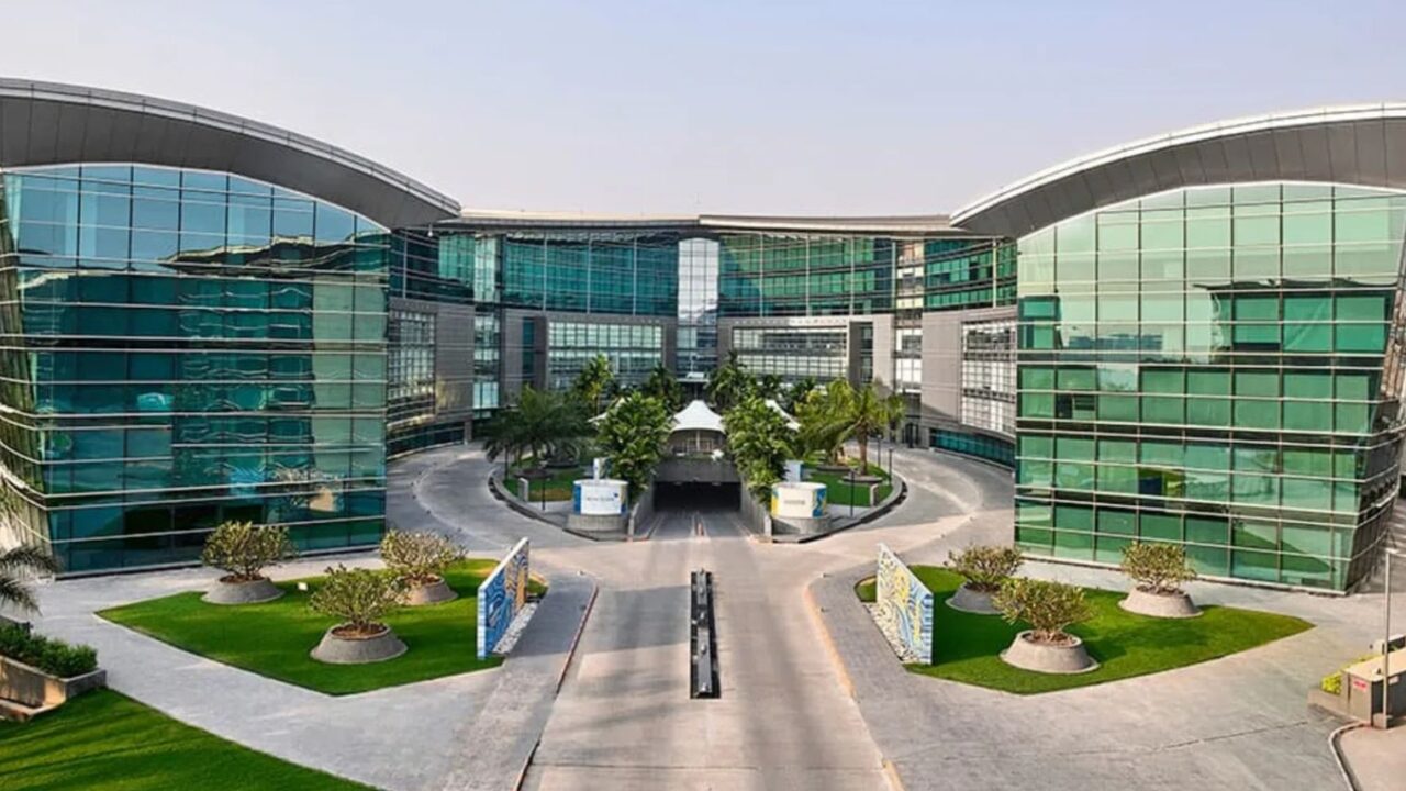 Top 20 Companies in EON IT Park Pune (2026) – IT Company List, Jobs & Salaries