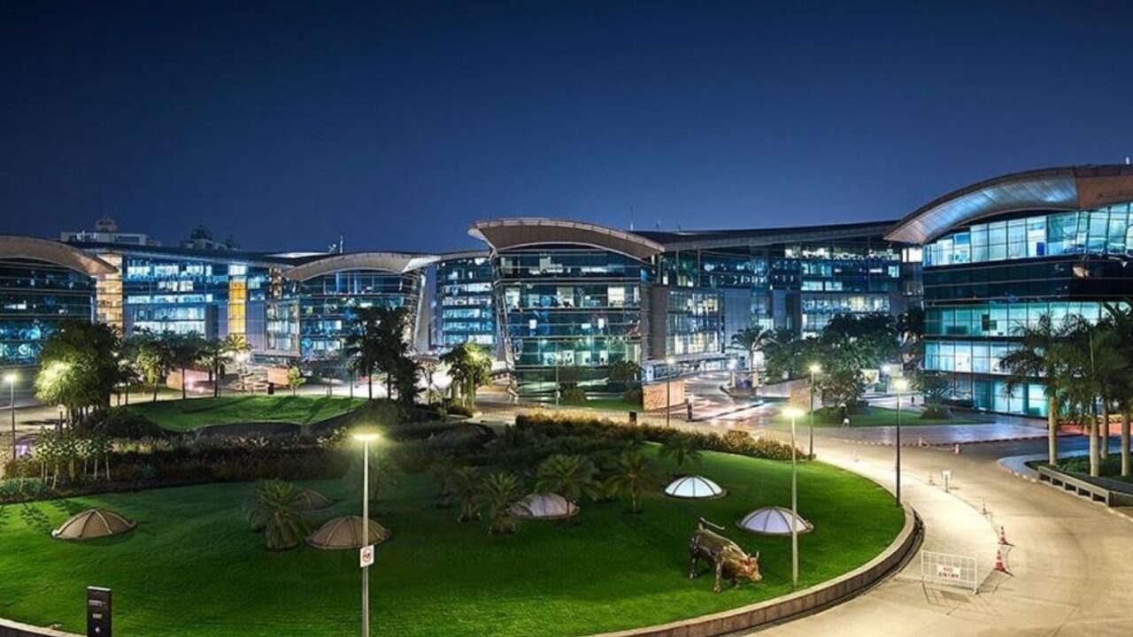 Kharadi Pune IT hub with multinational companies and office buildings
