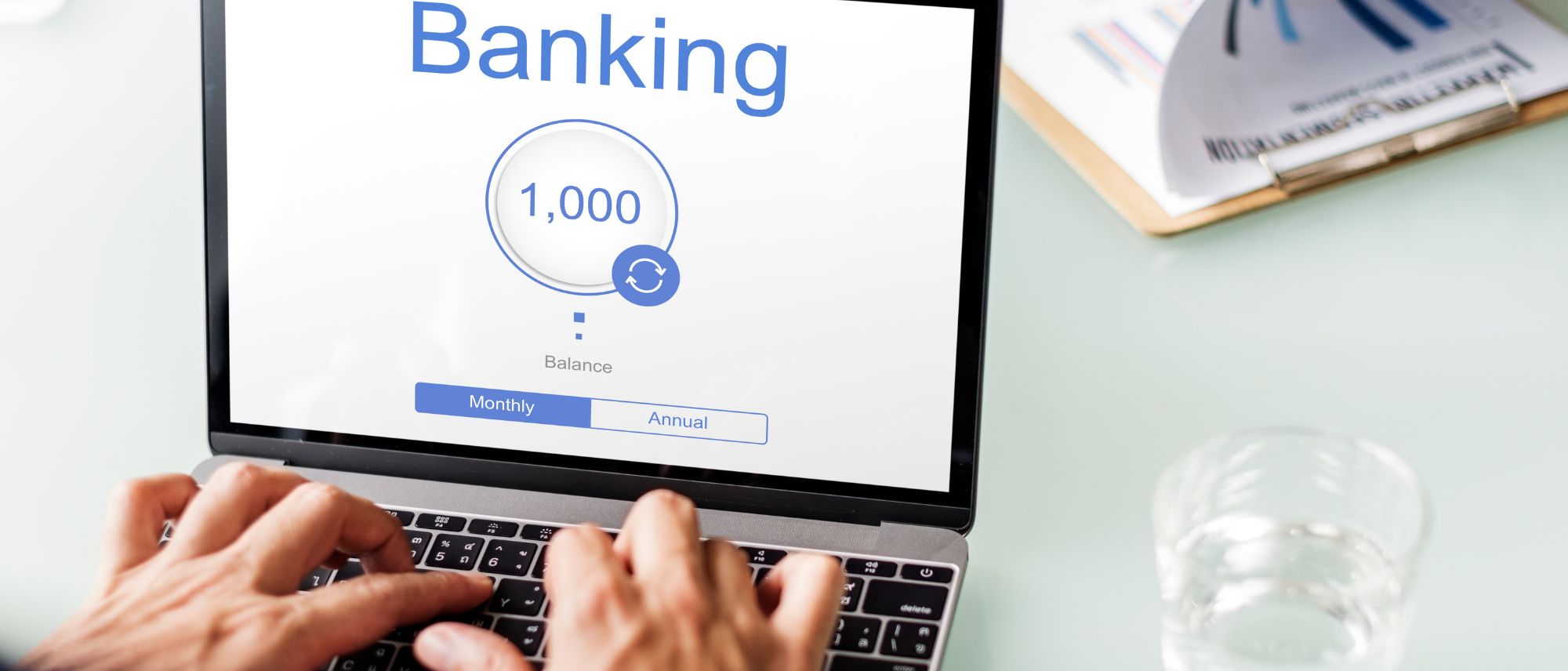 Salary Account vs Savings Account in UAE (2026) – What Actually Works for Expats