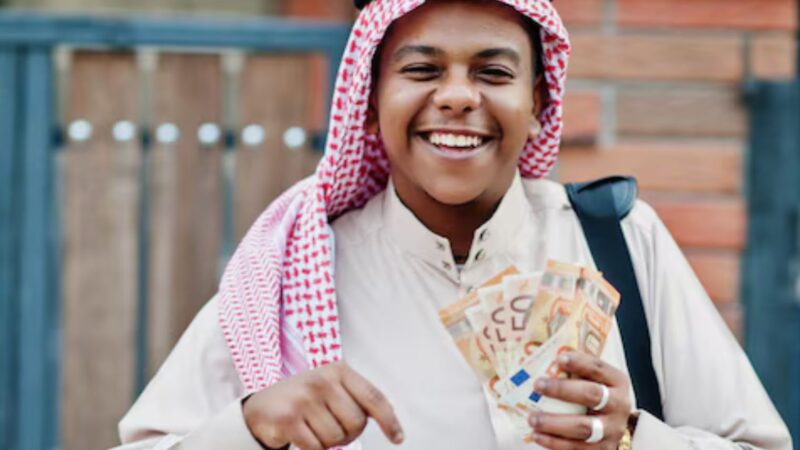 Save Money in UAE (2026 Practical Guide) – What Actually Works in Real Life